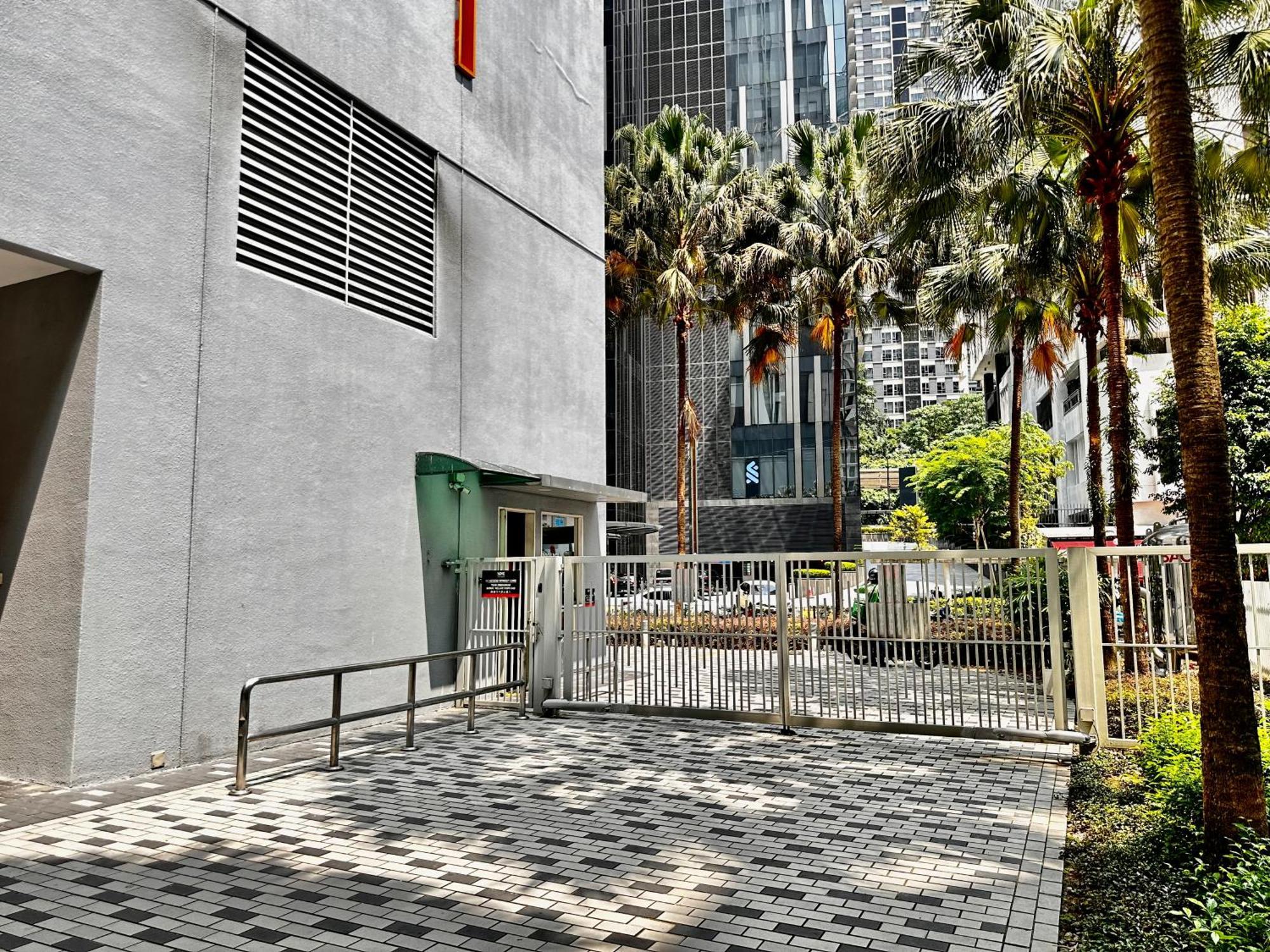 Soho Suites Klcc By Sky Multilink Куала Лумпур Екстериор снимка
